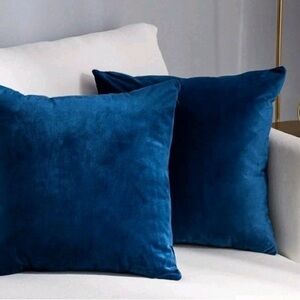 Rodeo Home Blue Velvet Ice Luxury Accent Pillows (Set of 2)